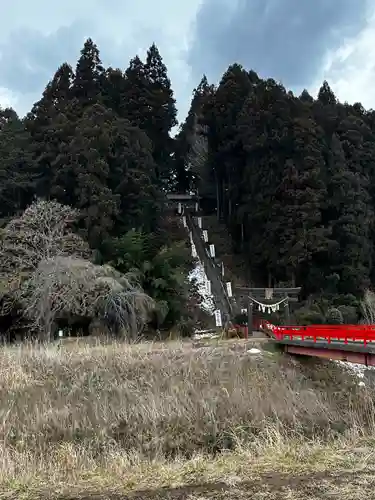 坪沼八幡神社の鳥居