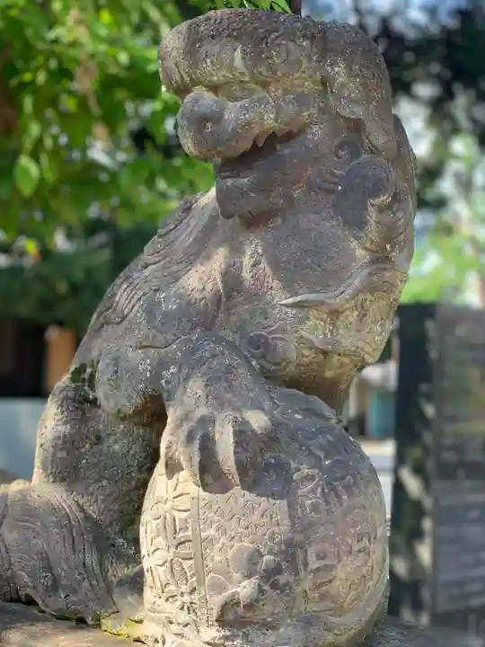 中野沼袋氷川神社の狛犬