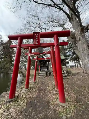 鳥海月山両所宮の{uncategorized: "未分類", other: "その他", undefined: "問題あり", building: "その他建物", grave: "お墓", sacred_gate: "鳥居", guardian: "狛犬", statue: "像", buddha: "仏像", history: "歴史", nature: "自然", garden: "庭園", animal: "動物", pagoda: "塔", temizu: "手水舎", mountain_gate: "山門・神門", sanctuary: "本殿・本堂", subordinate: "末社・摂社", art: "芸術", scenery: "景色", jizo: "地蔵", ema: "絵馬", goshuin: "御朱印", omikuji: "おみくじ", items: "授与品その他", amulet: "お守り", goshuincho: "御朱印帳", eats: "食事", festival: "お祭り", votive_dance: "神楽", shichigosan: "七五三参", wedding: "結婚式", experience: "体験その他", initially: "初詣", around: "周辺", anti_infection: "感染症対策"}