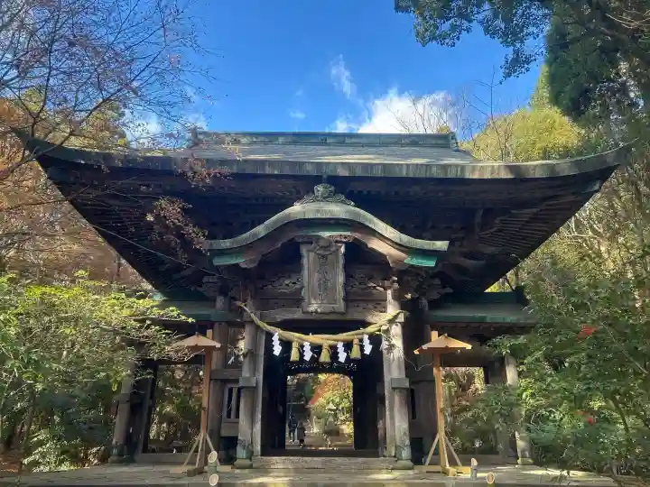 柞原八幡宮の{uncategorized: "未分類", other: "その他", undefined: "問題あり", building: "その他建物", grave: "お墓", sacred_gate: "鳥居", guardian: "狛犬", statue: "像", buddha: "仏像", history: "歴史", nature: "自然", garden: "庭園", animal: "動物", pagoda: "塔", temizu: "手水舎", mountain_gate: "山門・神門", sanctuary: "本殿・本堂", subordinate: "末社・摂社", art: "芸術", scenery: "景色", jizo: "地蔵", ema: "絵馬", goshuin: "御朱印", omikuji: "おみくじ", items: "授与品その他", amulet: "お守り", goshuincho: "御朱印帳", eats: "食事", festival: "お祭り", votive_dance: "神楽", shichigosan: "七五三参", wedding: "結婚式", experience: "体験その他", initially: "初詣", around: "周辺", anti_infection: "感染症対策"}