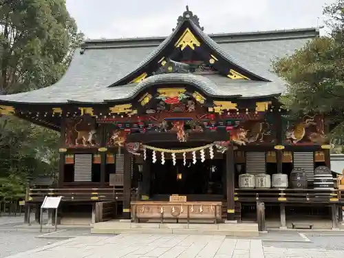 秩父神社の{uncategorized: "未分類", other: "その他", undefined: "問題あり", building: "その他建物", grave: "お墓", sacred_gate: "鳥居", guardian: "狛犬", statue: "像", buddha: "仏像", history: "歴史", nature: "自然", garden: "庭園", animal: "動物", pagoda: "塔", temizu: "手水舎", mountain_gate: "山門・神門", sanctuary: "本殿・本堂", subordinate: "末社・摂社", art: "芸術", scenery: "景色", jizo: "地蔵", ema: "絵馬", goshuin: "御朱印", omikuji: "おみくじ", items: "授与品その他", amulet: "お守り", goshuincho: "御朱印帳", eats: "食事", festival: "お祭り", votive_dance: "神楽", shichigosan: "七五三参", wedding: "結婚式", experience: "体験その他", initially: "初詣", around: "周辺", anti_infection: "感染症対策"}