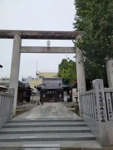 池袋御嶽神社の鳥居