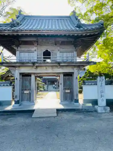 法輪寺の山門