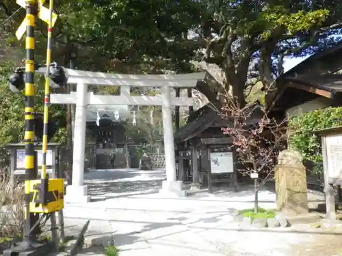 御霊神社の鳥居