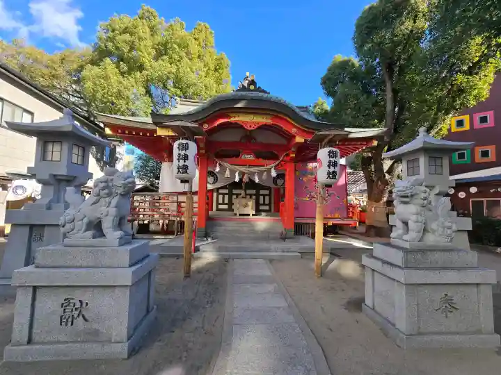 杭瀬熊野神社の{uncategorized: "未分類", other: "その他", undefined: "問題あり", building: "その他建物", grave: "お墓", sacred_gate: "鳥居", guardian: "狛犬", statue: "像", buddha: "仏像", history: "歴史", nature: "自然", garden: "庭園", animal: "動物", pagoda: "塔", temizu: "手水舎", mountain_gate: "山門・神門", sanctuary: "本殿・本堂", subordinate: "末社・摂社", art: "芸術", scenery: "景色", jizo: "地蔵", ema: "絵馬", goshuin: "御朱印", omikuji: "おみくじ", items: "授与品その他", amulet: "お守り", goshuincho: "御朱印帳", eats: "食事", festival: "お祭り", votive_dance: "神楽", shichigosan: "七五三参", wedding: "結婚式", experience: "体験その他", initially: "初詣", around: "周辺", anti_infection: "感染症対策"}