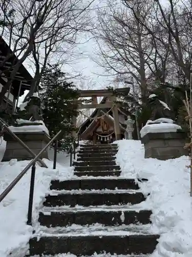 平岸天満宮・太平山三吉神社の鳥居