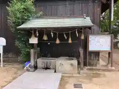 泊神社の手水