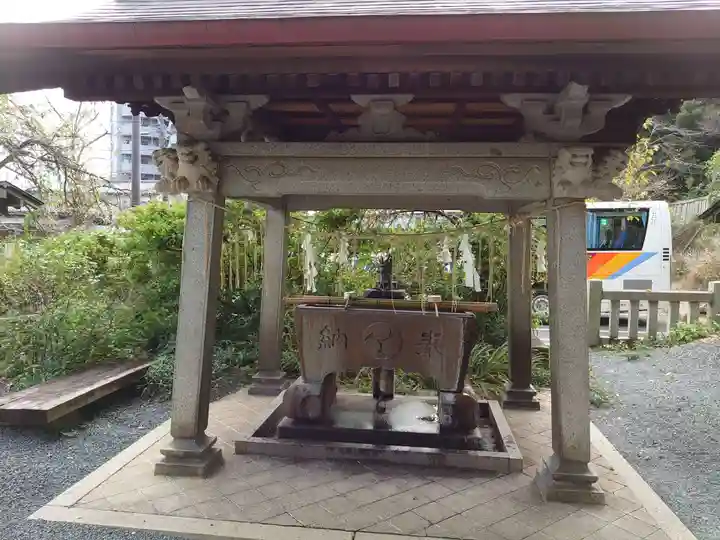 八雲神社(緑町)の手水舎