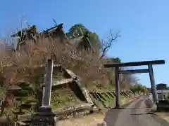 御鍬神社の建物その他