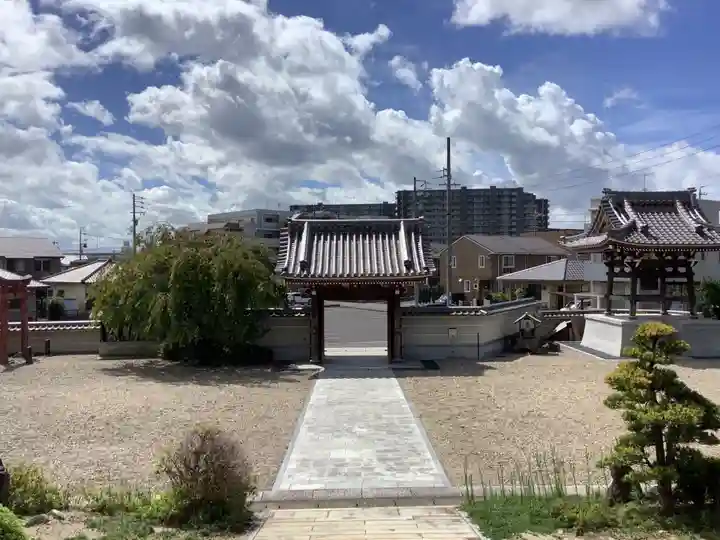 法岑寺の山門・神門