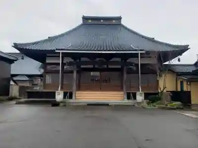 栄久寺の本殿・本堂