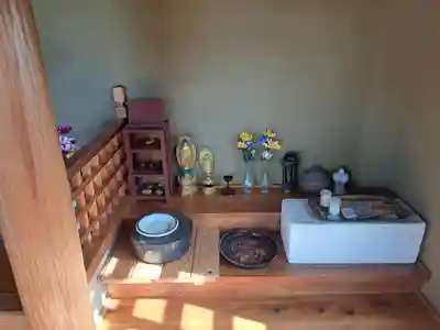 顕徳坊尊(大分県)