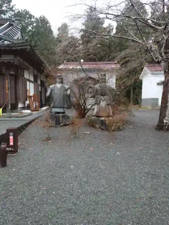 冨士御室浅間神社(山梨県)