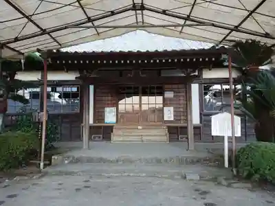 東国寺の本殿・本堂