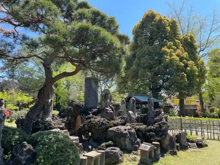 明治寺の{uncategorized: "未分類", other: "その他", undefined: "問題あり", building: "その他建物", grave: "お墓", sacred_gate: "鳥居", guardian: "狛犬", statue: "像", buddha: "仏像", history: "歴史", nature: "自然", garden: "庭園", animal: "動物", pagoda: "塔", temizu: "手水舎", mountain_gate: "山門・神門", sanctuary: "本殿・本堂", subordinate: "末社・摂社", art: "芸術", scenery: "景色", jizo: "地蔵", ema: "絵馬", goshuin: "御朱印", omikuji: "おみくじ", items: "授与品その他", amulet: "お守り", goshuincho: "御朱印帳", eats: "食事", festival: "お祭り", votive_dance: "神楽", shichigosan: "七五三参", wedding: "結婚式", experience: "体験その他", initially: "初詣", around: "周辺", anti_infection: "感染症対策"}