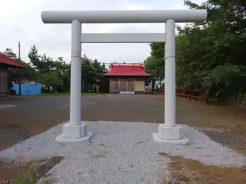 神明社の鳥居