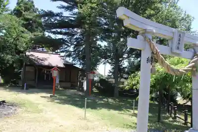 鳥海神社の本殿・本堂