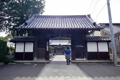 荘厳寺の山門・神門