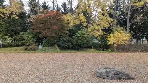 風連神社の庭園