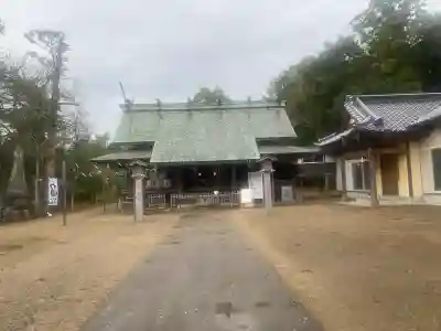 鎌数伊勢大神宮の{uncategorized: "未分類", other: "その他", undefined: "問題あり", building: "その他建物", grave: "お墓", sacred_gate: "鳥居", guardian: "狛犬", statue: "像", buddha: "仏像", history: "歴史", nature: "自然", garden: "庭園", animal: "動物", pagoda: "塔", temizu: "手水舎", mountain_gate: "山門・神門", sanctuary: "本殿・本堂", subordinate: "末社・摂社", art: "芸術", scenery: "景色", jizo: "地蔵", ema: "絵馬", goshuin: "御朱印", omikuji: "おみくじ", items: "授与品その他", amulet: "お守り", goshuincho: "御朱印帳", eats: "食事", festival: "お祭り", votive_dance: "神楽", shichigosan: "七五三参", wedding: "結婚式", experience: "体験その他", initially: "初詣", around: "周辺", anti_infection: "感染症対策"}