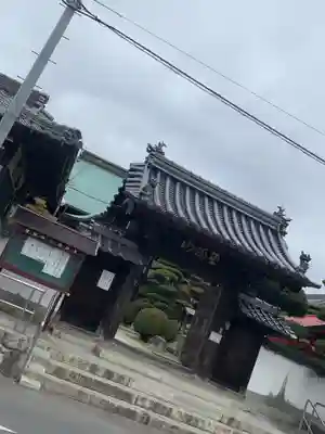 法静寺の山門・神門