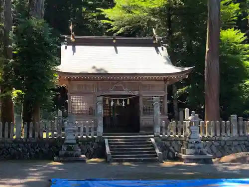 御形神社の末社