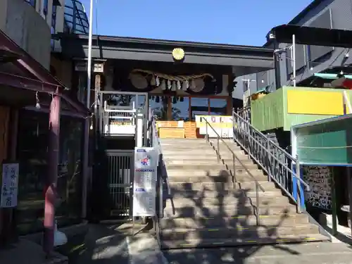 菊名神社の本殿・本堂
