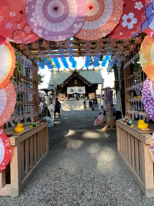 札幌諏訪神社の山門・神門