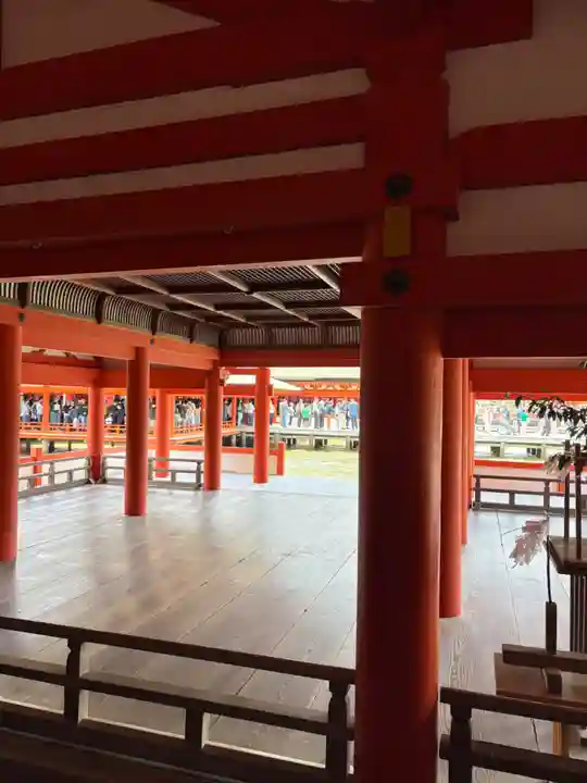 厳島神社(広島県)