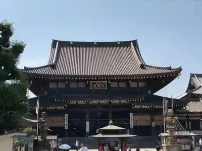 川崎大師（平間寺）の本殿・本堂