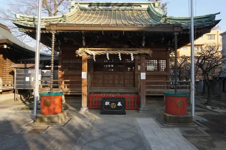 岩淵八雲神社の本殿・本堂