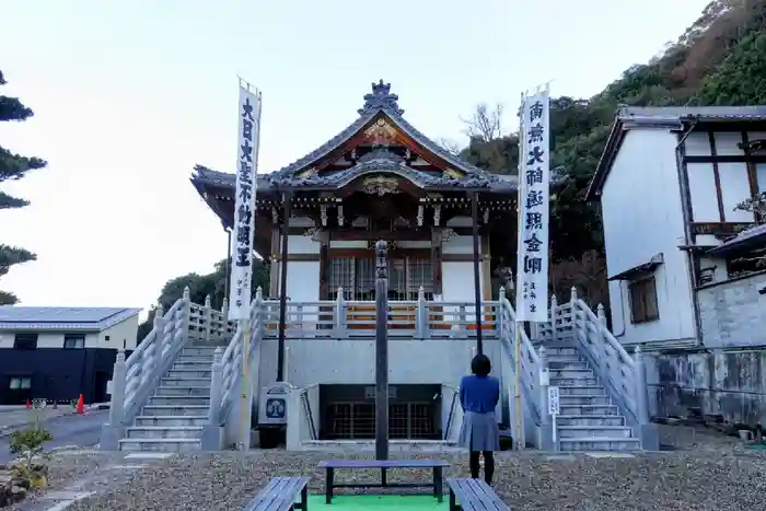 岐阜善光寺の本殿