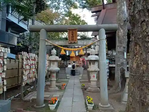 高円寺氷川神社の末社