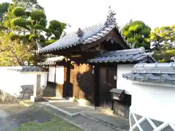円乗院の山門・神門