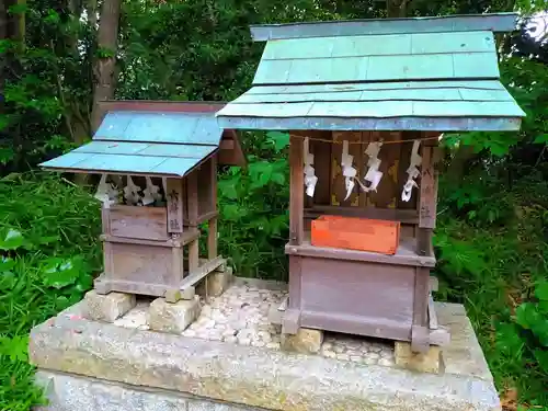 神明神社の末社・摂社