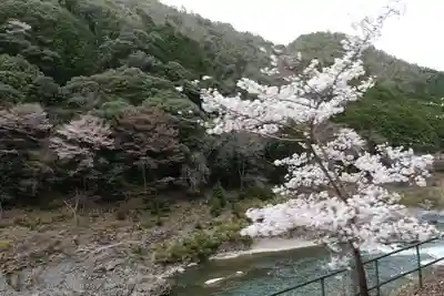 御髪神社の周辺