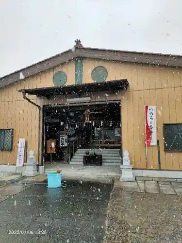 成就寺の本殿・本堂