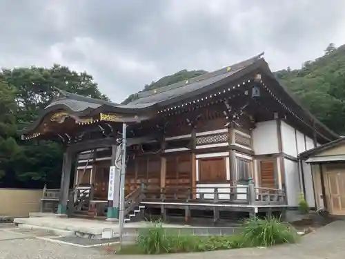 慶覚院の本殿・本堂