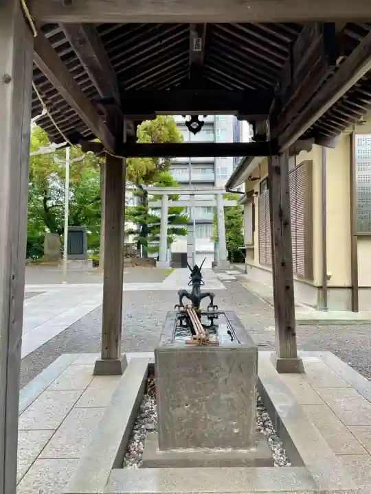 大棚・中川杉山神社(神奈川県)