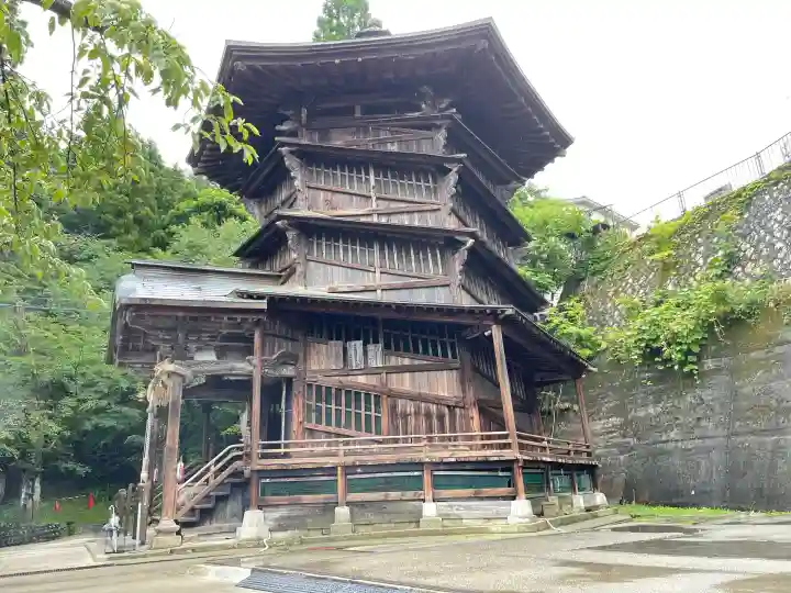 円通三匝堂(さざえ堂)(福島県)