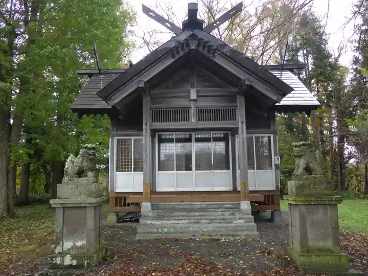 辨華別神社の本殿・本堂