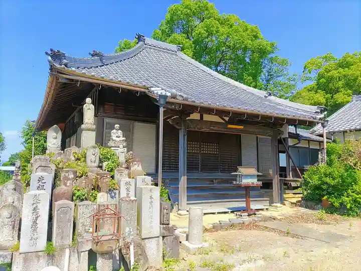 開蓮寺の本殿・本堂