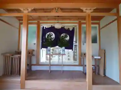 三木里神社の本殿・本堂