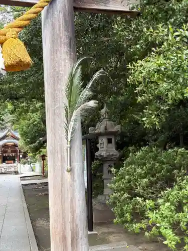 進雄神社の{uncategorized: "未分類", other: "その他", undefined: "問題あり", building: "その他建物", grave: "お墓", sacred_gate: "鳥居", guardian: "狛犬", statue: "像", buddha: "仏像", history: "歴史", nature: "自然", garden: "庭園", animal: "動物", pagoda: "塔", temizu: "手水舎", mountain_gate: "山門・神門", sanctuary: "本殿・本堂", subordinate: "末社・摂社", art: "芸術", scenery: "景色", jizo: "地蔵", ema: "絵馬", goshuin: "御朱印", omikuji: "おみくじ", items: "授与品その他", amulet: "お守り", goshuincho: "御朱印帳", eats: "食事", festival: "お祭り", votive_dance: "神楽", shichigosan: "七五三参", wedding: "結婚式", experience: "体験その他", initially: "初詣", around: "周辺", anti_infection: "感染症対策"}