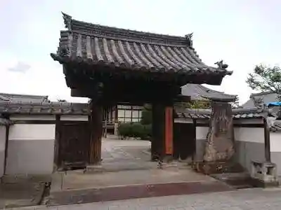 妙昌寺の山門