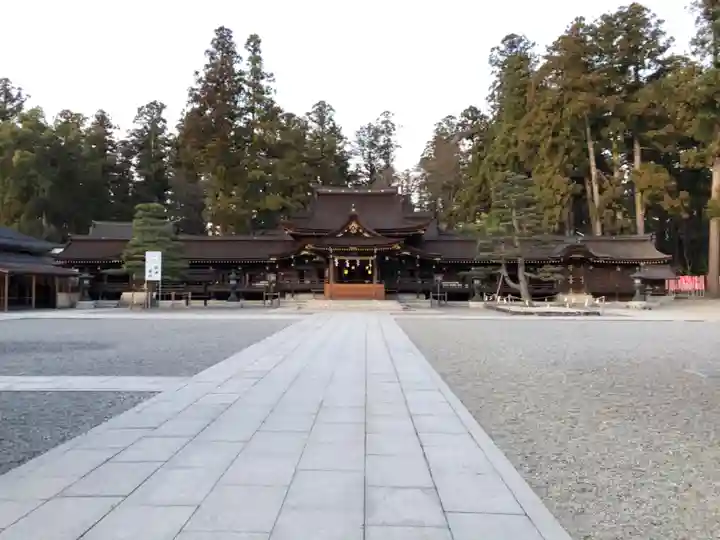 多賀大社の本殿・本堂