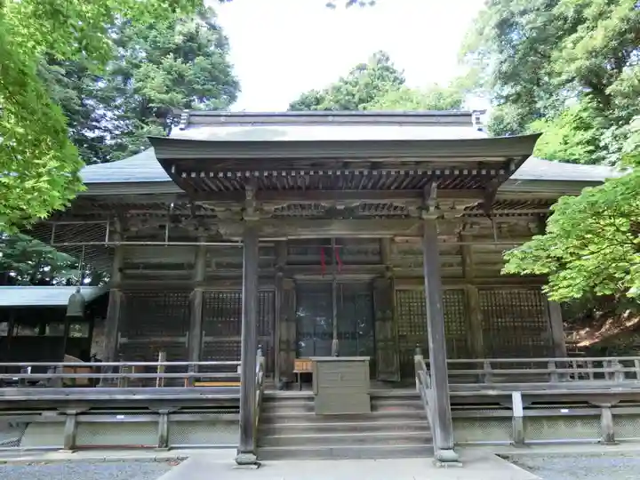 本山寺の本殿・本堂