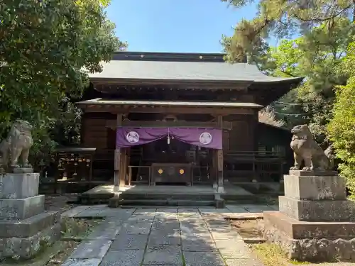 忍　諏訪神社・東照宮　の{uncategorized: "未分類", other: "その他", undefined: "問題あり", building: "その他建物", grave: "お墓", sacred_gate: "鳥居", guardian: "狛犬", statue: "像", buddha: "仏像", history: "歴史", nature: "自然", garden: "庭園", animal: "動物", pagoda: "塔", temizu: "手水舎", mountain_gate: "山門・神門", sanctuary: "本殿・本堂", subordinate: "末社・摂社", art: "芸術", scenery: "景色", jizo: "地蔵", ema: "絵馬", goshuin: "御朱印", omikuji: "おみくじ", items: "授与品その他", amulet: "お守り", goshuincho: "御朱印帳", eats: "食事", festival: "お祭り", votive_dance: "神楽", shichigosan: "七五三参", wedding: "結婚式", experience: "体験その他", initially: "初詣", around: "周辺", anti_infection: "感染症対策"}