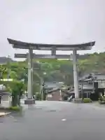 勝岡八幡神社の{uncategorized: "未分類", other: "その他", undefined: "問題あり", building: "その他建物", grave: "お墓", sacred_gate: "鳥居", guardian: "狛犬", statue: "像", buddha: "仏像", history: "歴史", nature: "自然", garden: "庭園", animal: "動物", pagoda: "塔", temizu: "手水舎", mountain_gate: "山門・神門", sanctuary: "本殿・本堂", subordinate: "末社・摂社", art: "芸術", scenery: "景色", jizo: "地蔵", ema: "絵馬", goshuin: "御朱印", omikuji: "おみくじ", items: "授与品その他", amulet: "お守り", goshuincho: "御朱印帳", eats: "食事", festival: "お祭り", votive_dance: "神楽", shichigosan: "七五三参", wedding: "結婚式", experience: "体験その他", initially: "初詣", around: "周辺", anti_infection: "感染症対策"}