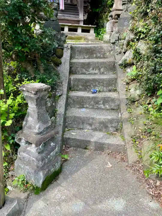 八幡宮の{uncategorized: "未分類", other: "その他", undefined: "問題あり", building: "その他建物", grave: "お墓", sacred_gate: "鳥居", guardian: "狛犬", statue: "像", buddha: "仏像", history: "歴史", nature: "自然", garden: "庭園", animal: "動物", pagoda: "塔", temizu: "手水舎", mountain_gate: "山門・神門", sanctuary: "本殿・本堂", subordinate: "末社・摂社", art: "芸術", scenery: "景色", jizo: "地蔵", ema: "絵馬", goshuin: "御朱印", omikuji: "おみくじ", items: "授与品その他", amulet: "お守り", goshuincho: "御朱印帳", eats: "食事", festival: "お祭り", votive_dance: "神楽", shichigosan: "七五三参", wedding: "結婚式", experience: "体験その他", initially: "初詣", around: "周辺", anti_infection: "感染症対策"}